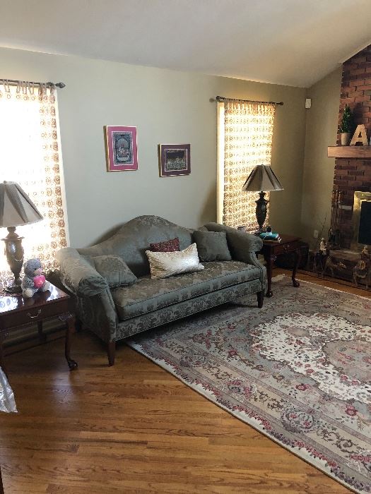 Ethan Allen sofa asking $275.