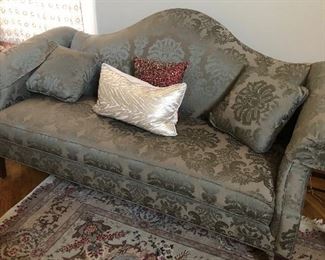 Ethan Allen sofa asking $275