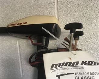 Trolling MINN Electric Outboard Motor--Looks Great includes Booklet-- "Best Selling Brand in the World" or something like that :)