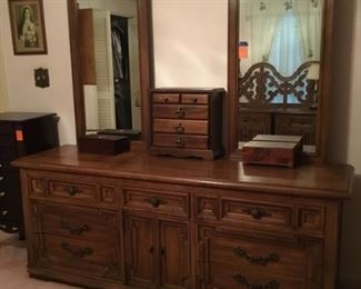 Thomasville Dresser with two mirrors 76"L x 20"D x 81"T  $225