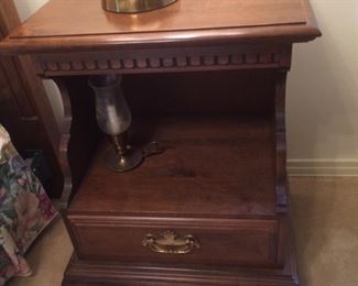 Bedside table.... look at the dental molding!