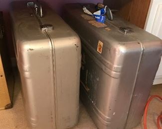 Metal (aluminum) suitcases