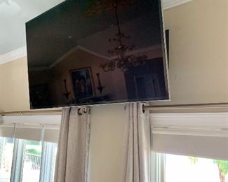 60” Samsung TV