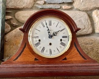 Howard Miller mantle clock