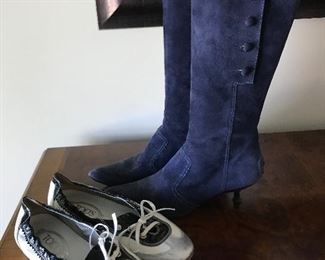 Ladies TOD’S shoes size 7.5
Other nice Italian made shoes too!