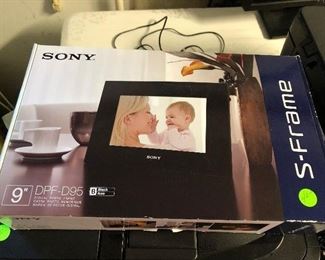 Sony Digital Picture Frame