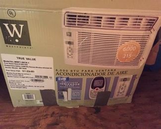 6000 BTU Westpoint Window Air Conditioning Unit w/ionizer (used less than 20 weeks) $80 New Price