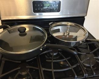 Wearever Fry Pan w/clear lid on left $60                                     Pan on right SOLD