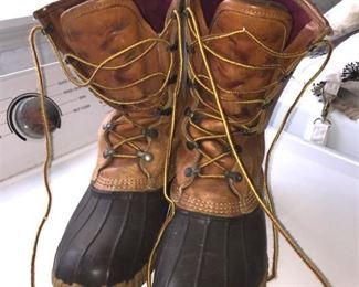 Mens L.L. Bean size 10 GoreTex Thinsulate Hunting Boots $30