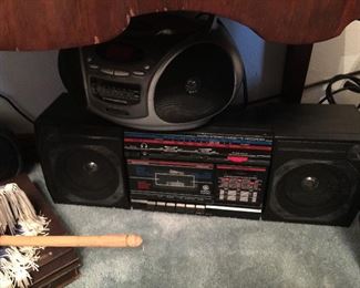 Radio Boom Boxes, CD radio player, Radios
