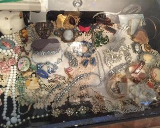 Wonderful vintage costume jewelry, including signed pieces