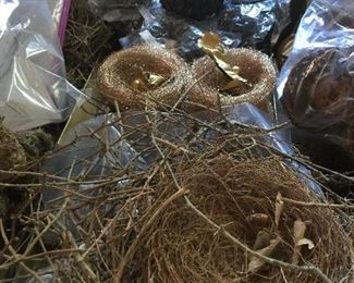 Decorative bird nests 