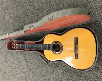 Casa Gonzalez Guitar.