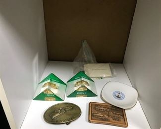 Plaques and Army memorabilia.
