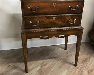 Vintage 2 drawer table w/ pull out shelves at base of cabinet,   22"W x 14"D,    $90