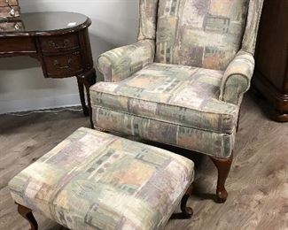 Accent arm chair w/ ottoman - super condition!  $100