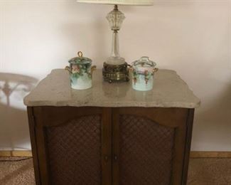 Nice marble top set in living room !
