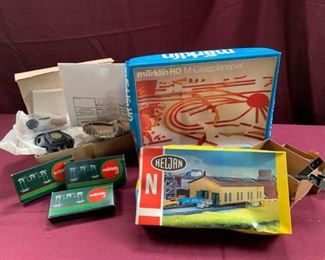 Assortment of Train Collection Accessories