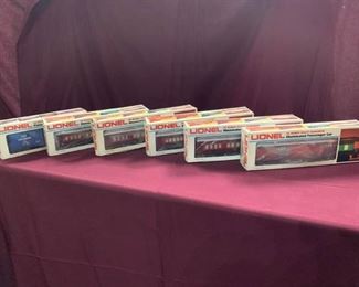 Collection of 5 Lionel Passenger Cars