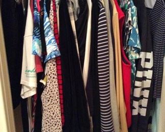 MEDIUM TO LARGE SIZE LADIES CLOTHES