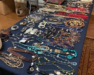 Unbelievable amount of current costume jewelry.  Many colors!  Lots from Chico's.  