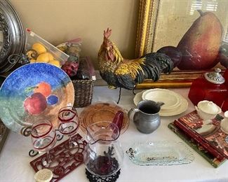 Misc serving pieces and rooster themed items.