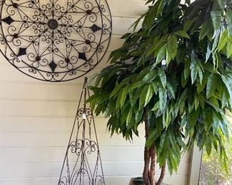 Outdoor/sun porch decor.