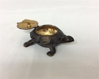 Hinged Turtle Ash Tray, 5" L.