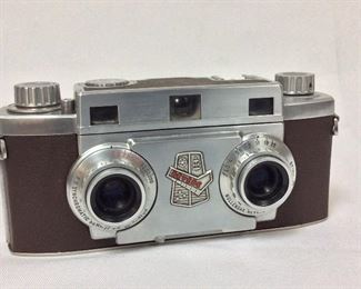 Revere Stereo 33 Camera. Wollensak Amaton 35mm f/3.5 Lenses. Serial No. V-14616. With Leather Case.