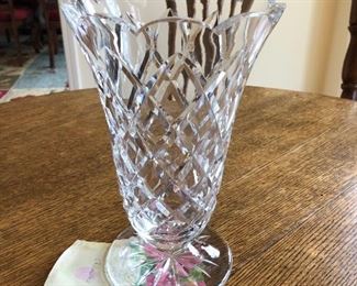Looks like waterford, cant find the marking? Vase $25 