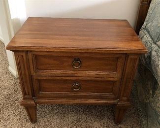 1 Thomasville Nightstand $40  OBO text 847-269-6272 with offer pick up is available on Saturday. If your offer is accepted I will call for payment.ngit