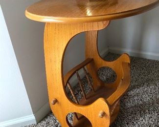 Side Table with bottom magazine rack 16"D X22.5W x 22" T $14 OBO