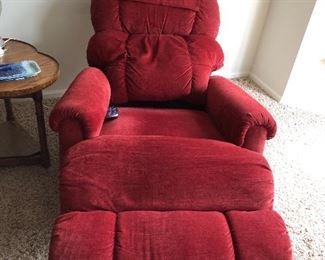 Pair of Lazy Boy Model 11860UT-07 with electric control Back, Legrest, Both, Headrest, and Lumbar support controls $125 Each both $200 OBO