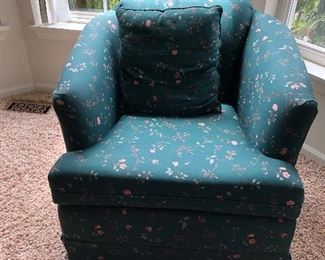 Swivel chair with all pillows $60 OBO