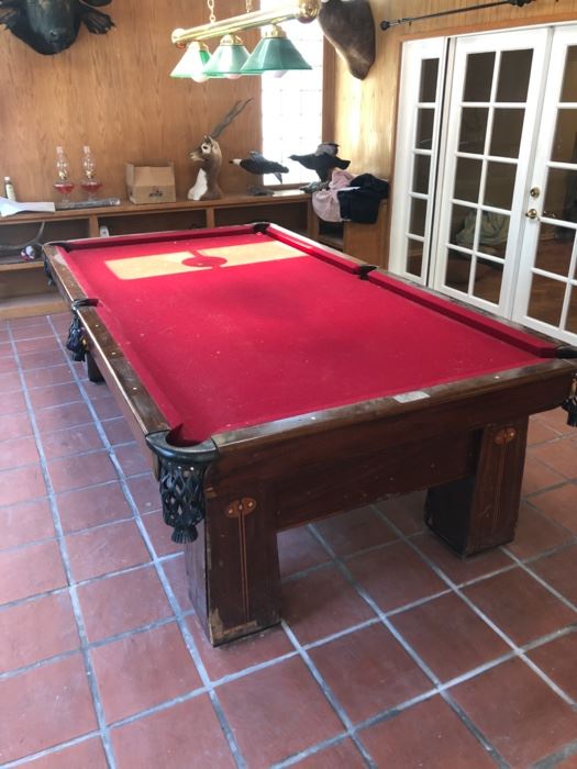 Full Size Pool Table $550 OBO
