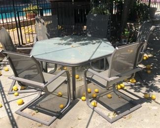 Table and 6 Chairs $200 OBO