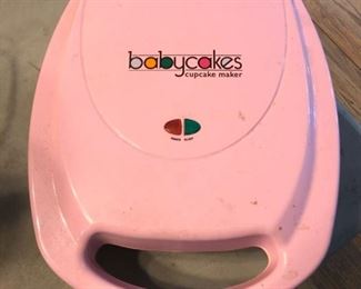 Cupcake Maker $15 OBO