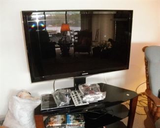 SAMSUNG TV