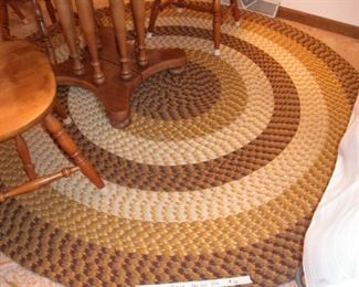 BRAIDED RUG