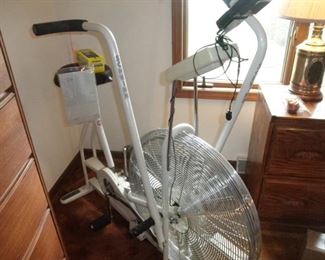 SCHWINN STATIONARY BIKE