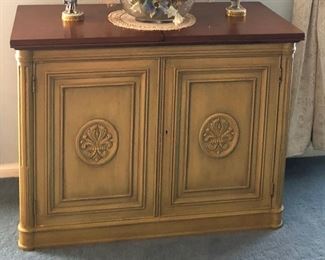 BU1024: Bar / Serving Cabinet Folding Top Picked Green and Brown Local Pickup	 $250 
