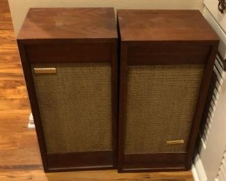 BU1049: HH Scott Vintage Speakers Wood Cabinets 3rd Party Shipping Untested	 Auction 
