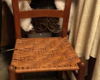 BU1089: Cain Bottom Country Chair Local Pickup	 $20 
