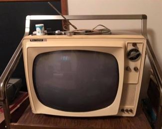 BU1096: 1960s Movie Prop TV Untested Local Pickup	 Auction 
