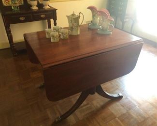 fold-down table doing an impressive splits