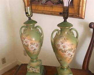 lovely lamps made of sea kelp