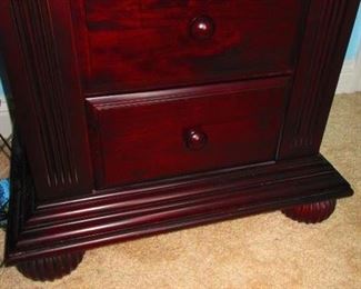 Munire Two Drawer Stand