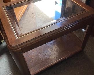 $25; glass side table, top glass cracked, 28”x22”x21”