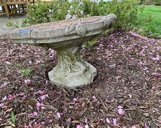 Inv 7 - Bird Bath - $20 