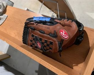 Inv 54 - Baseball Gloves $15